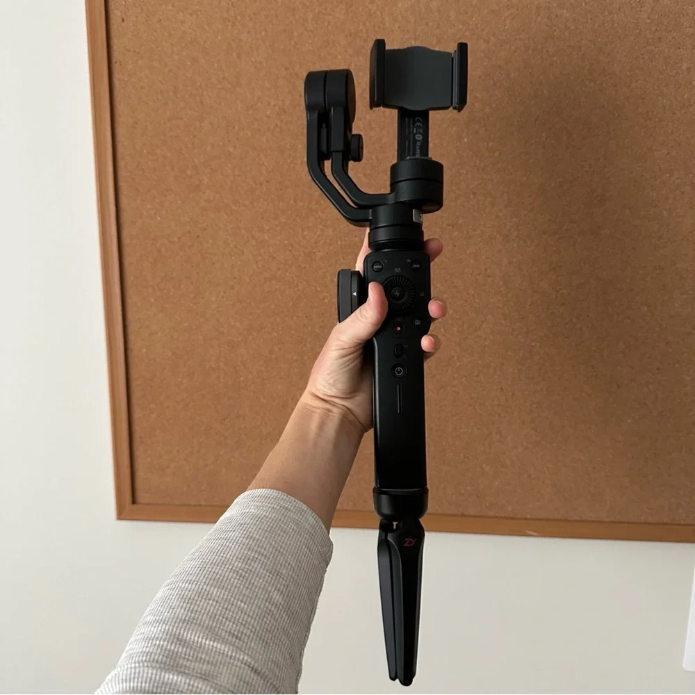 Zhiyun Smooth 4 Gimbal Stabilizer for Smartphone